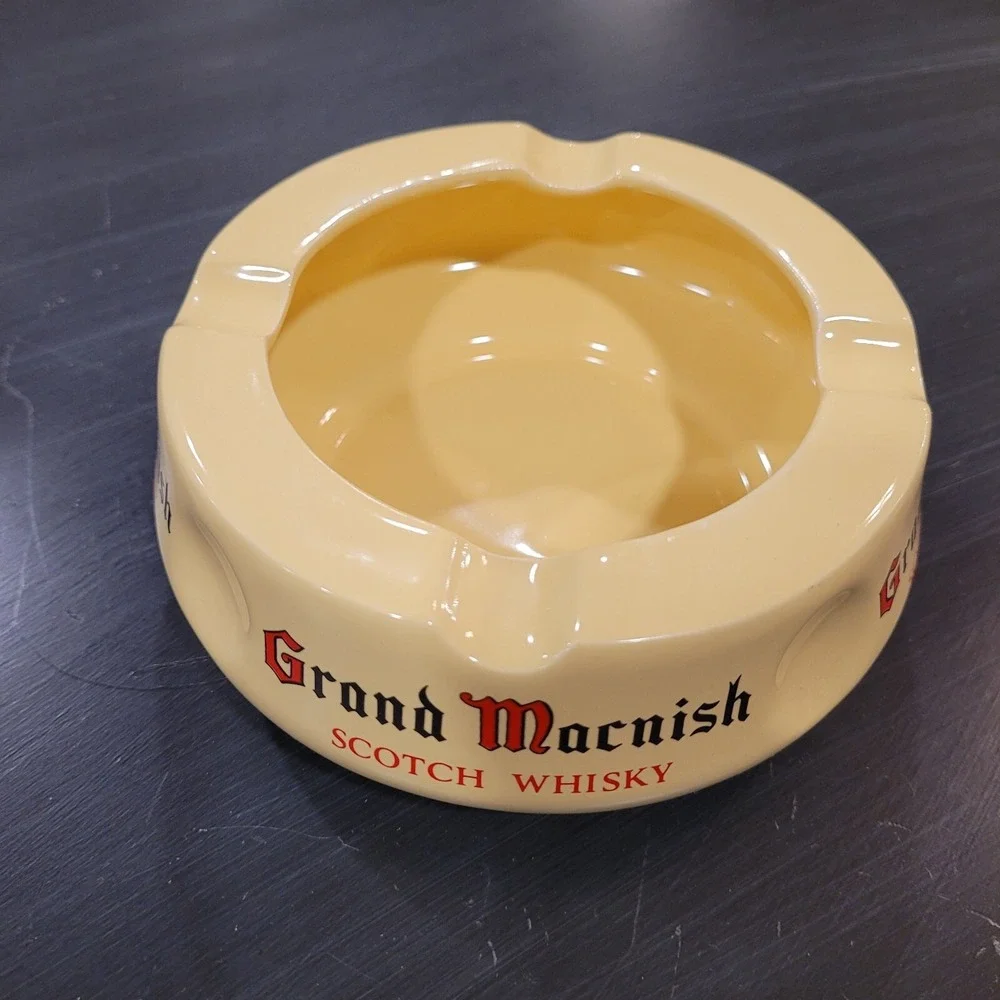 Ashtray‎ Vintage Grand Macnish Scotch Whisky Tobacco